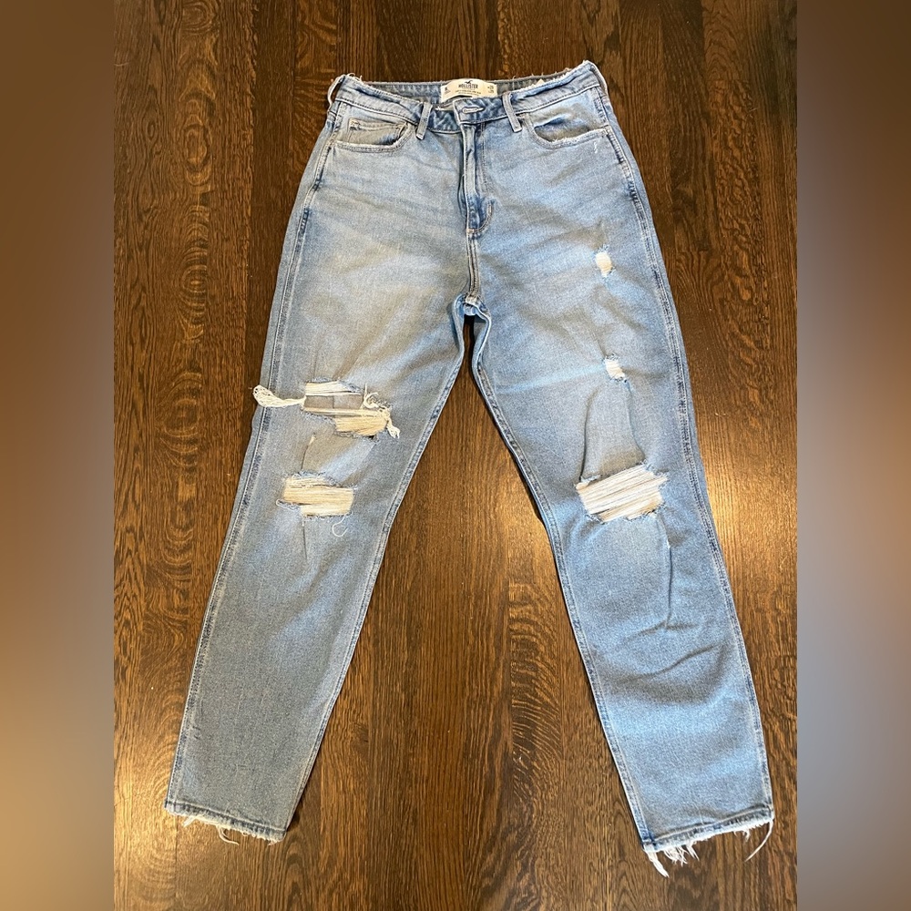 Hollister-blue curvy high rise mom jeans (L29)